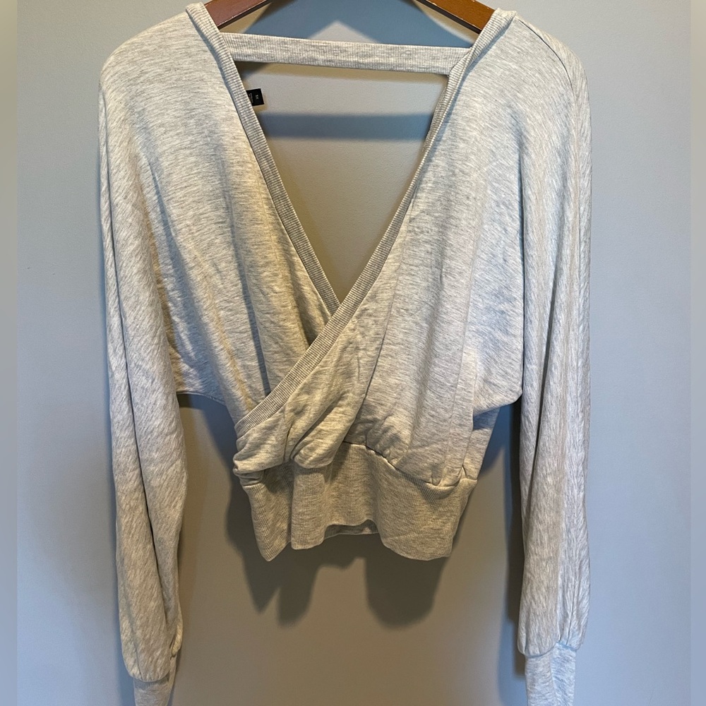 Express Open Back Top EUC - Picture 9 of 13